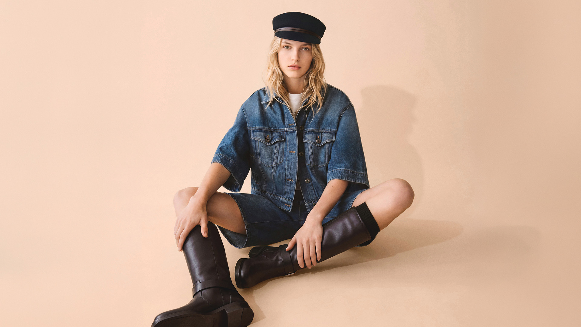 Tavola Da Disegno 50 Weekend Max Mara